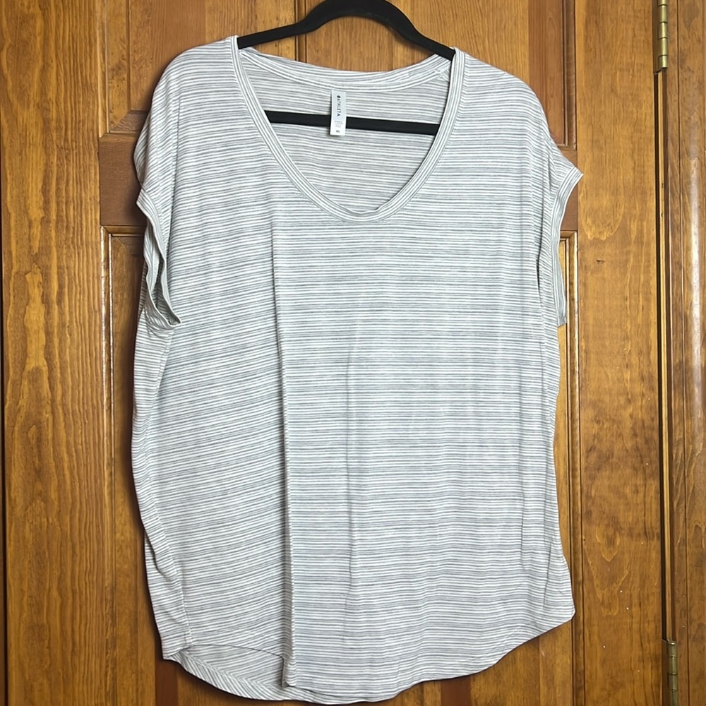 Women's Athleta Size XL White with Gray Stripes Tee